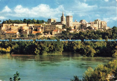D268989 Avignon Vaucluse Le Palais des Papes et le Rocher Rella 1980
