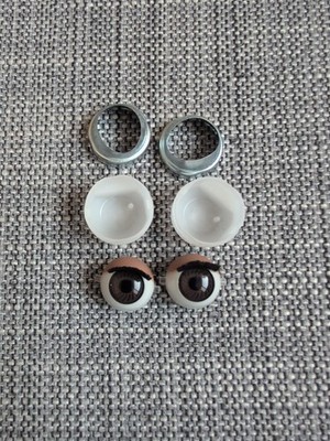 Brown Eyes With Medium Skin Tone Eyelids BN American Girl Doll Replacement
