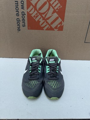 Nike Tri Fusion Run 749176-002 Gray Running Shoes Sneakers Women Size 8 EUC