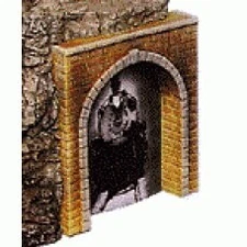 Isle Laboratories 160 G Scale Brick Foam Tunnel Portal