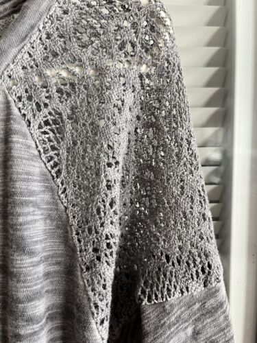 DKNY Jeans Top Sweatshirt Gray Lace Detail Super Soft Sz S NWOT Comfy Loose Fit - Picture 2 of 7