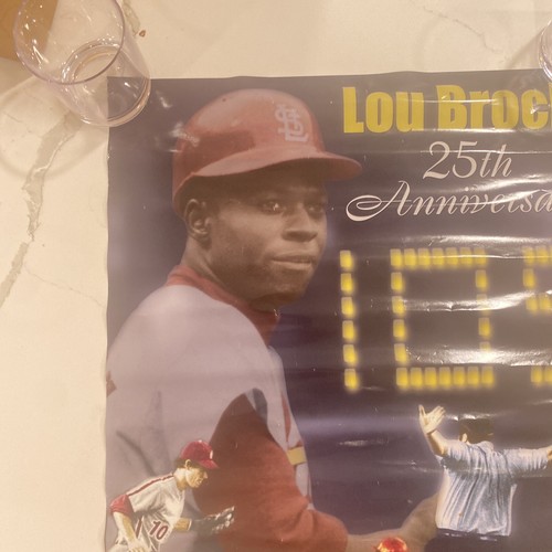 Lou Brock 25th Anniversary Commemorative Poster-Celebrating 105 Stolen Bases - Picture 2 of 9