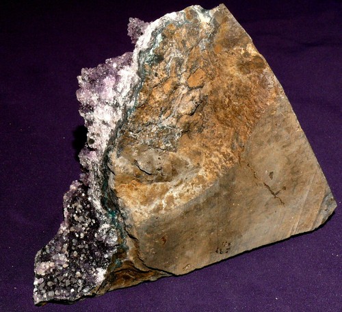 Farbintensive Amethyst-Stufe, Heilstein 811,5g 127x125x60mm - Bild 8 von 11