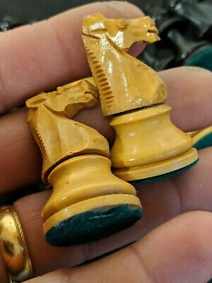 Vintage Chess Pieces Full Set Tan And Red King And Queen Chess -   Portugal