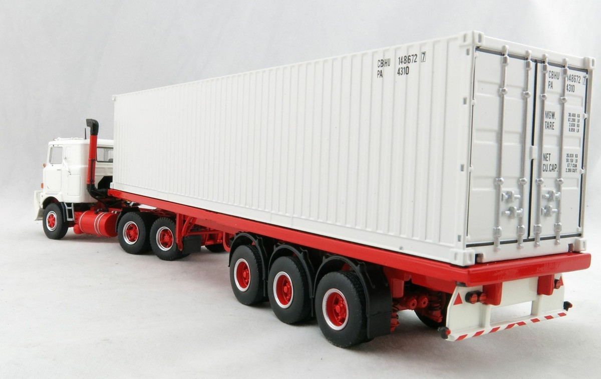 Tekno 72620 Mack F700 Prime Mover with Trailer and Container 1:50