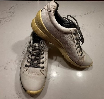 ECCO Shoes Mens 8 EU 42 White Biom Hydromax Spikeless Golf Yak Leather Sneakers