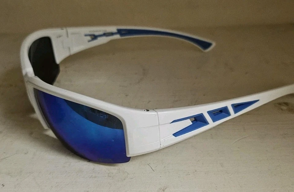 🕶️Gafas de sol polarizadas sin montura PUGS - deportivas envolventes, elegantes y ligeras Foto 2 de 3