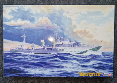 Modellbausatz HMS Harvester 1/500 Mastercraft - Hobbykit - Dachbodenfund