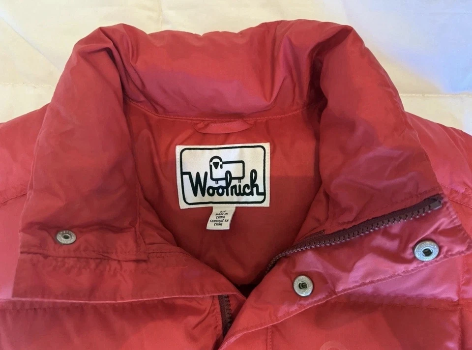 Vintage Woolrich 550 Fill Down Vest Men’s Small Red USA Made 70s 80s Puffer - Image 2 of 4