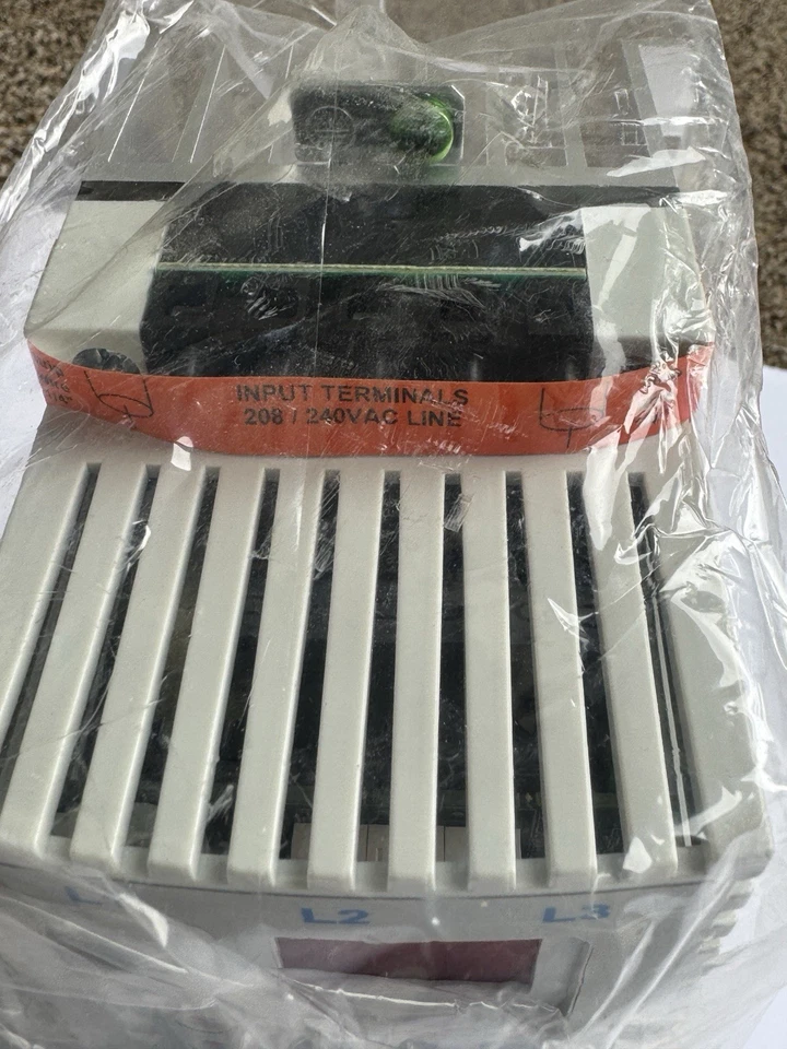 LEESON.   "SM Plus Sub-Micro Series AC Drive, - Image 4 of 4