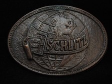 NH01128 *NOS* VINTAGE 1970s **SCHLITZ** BREWING COMPANY GLOBE LOGO BEER BUCKLE