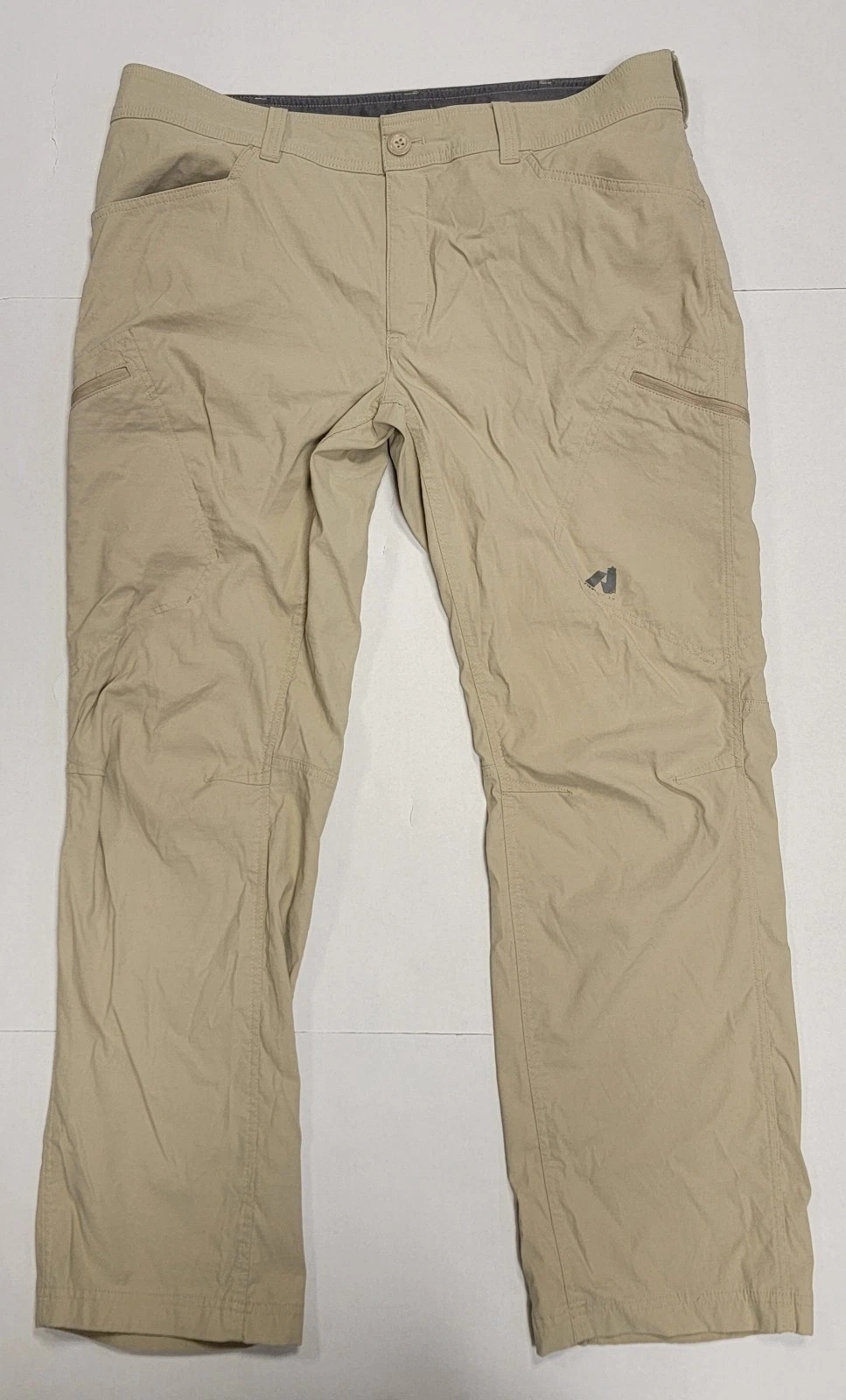 Eddie Bauer First Ascent Men’s Size 38X31 Cargo Hiking Trail Pants Tan Khaki