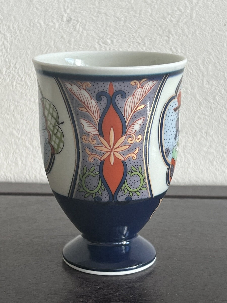 Japanese Old IMARI Cup VOC Mark 南蛮人図入 / Early 1900 / W 7 × H