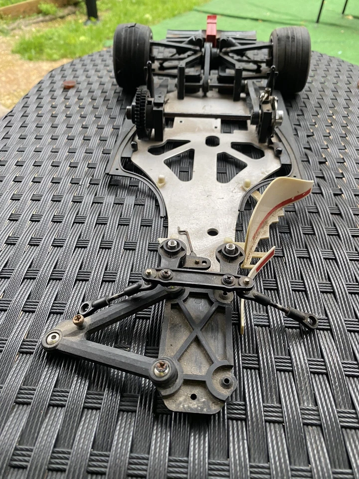 Ferrari F1 2004 Kyosho 1:8 De Agostini - Immagine 4 di 4