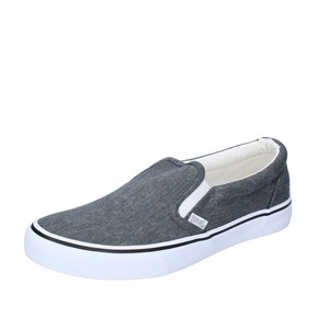 everlast slip on shoes