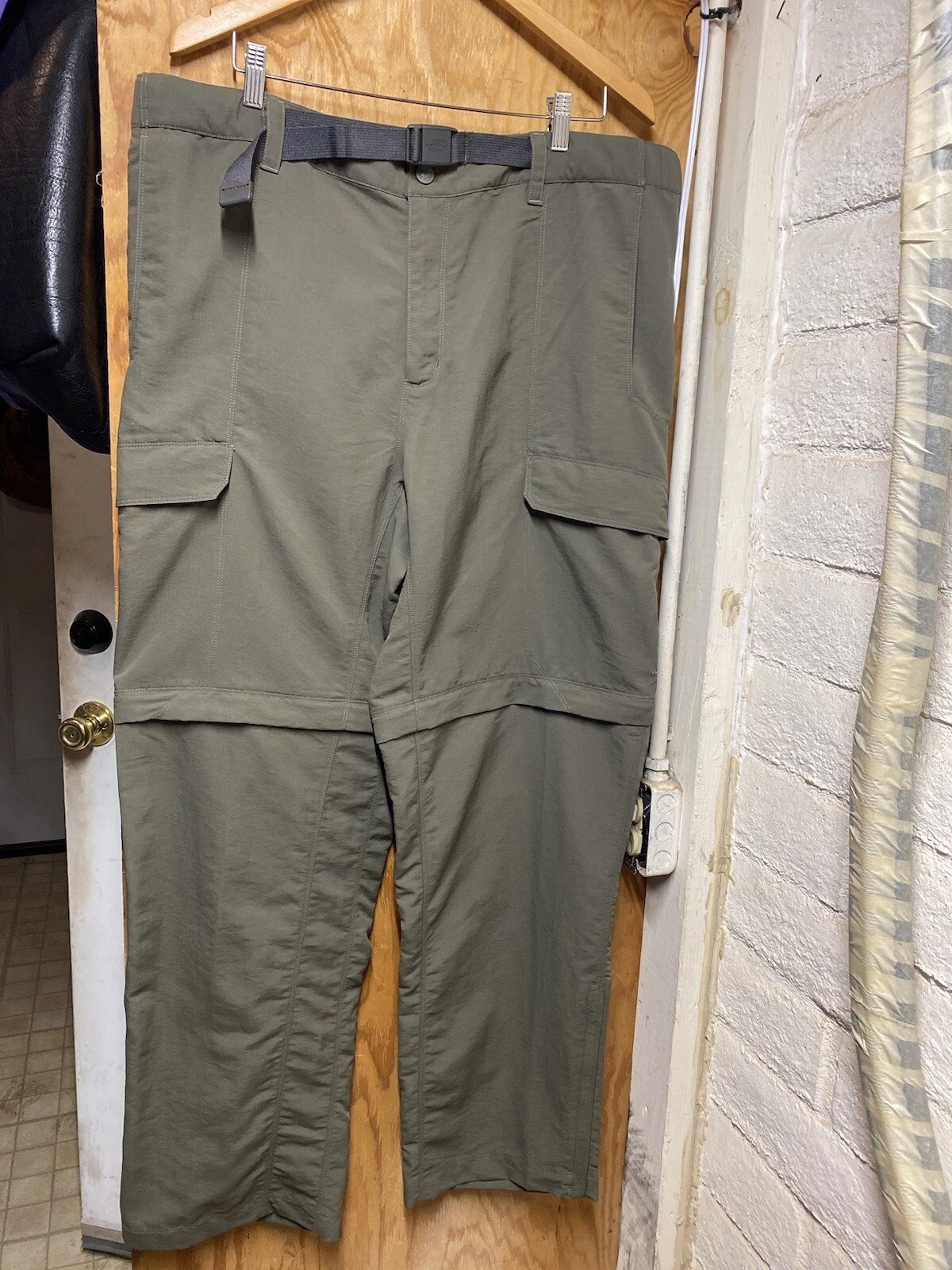The North Face Nylon Convertible Pants Men's Extra Large Green Hiking Outdoors