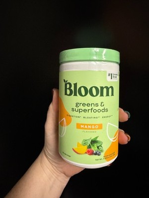 Bloom Nutrition Greens & Superfoods Powder Mango Flavor  25 Servings Exp 06/2026