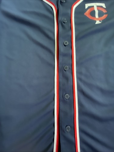 Minnesota Twins Button Up Genuine Merchandise Baseball Jersey Yth XL-18 EUC - Picture 3 of 6