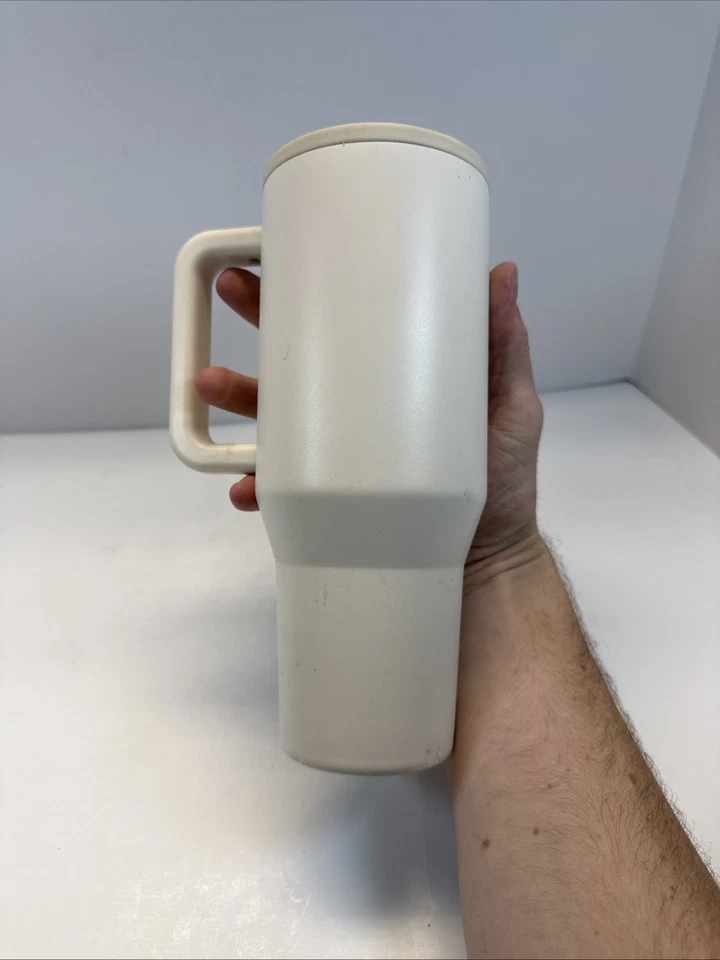 Botella de agua HydroJug Traveler 32 oz portavasos aislado ajuste crema blanco roto Foto 3 de 4