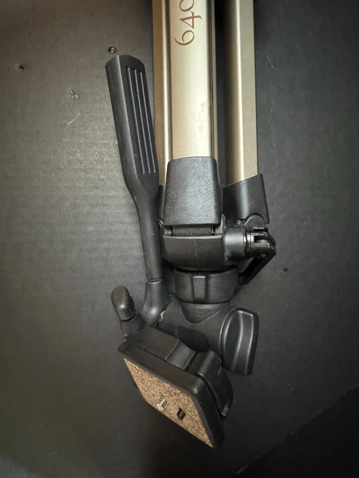 Sunpack Platinum Plus 6400 UT Multi-Function Tripod - Excellent condition - Image 4 of 4