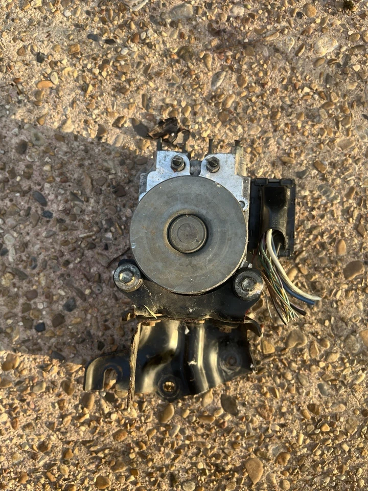 Módulo de bomba antibloqueo unidad ABS SCION TC 2011-2013 OEM Foto 4 de 4