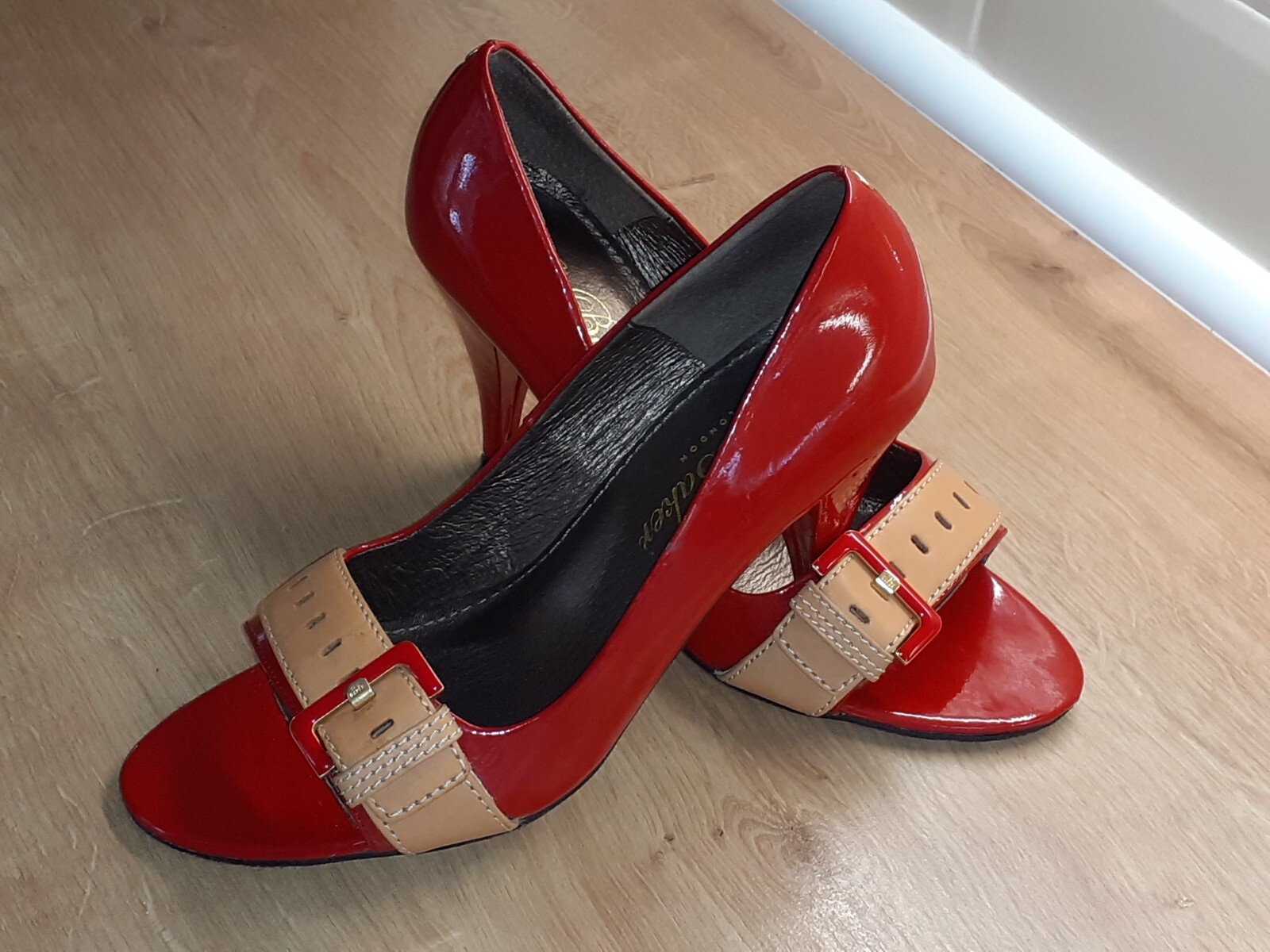 open toe Nude Buckle Heels Shoes 