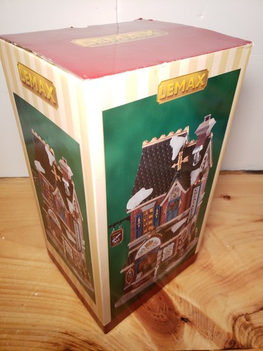 LEMAX 2018 "Chestnut King" Christmas Village Building #85384 ~~NEW~~ - Picture 8 of 9
