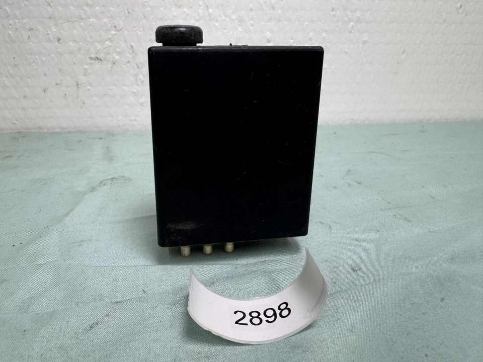 84-93 MERCEDES BENZ 190E W201 MOTOR COMBUSTIBLE GAS BOMBA RELÉ MÓDULO UNIDAD CONTROL Foto 3 de 4