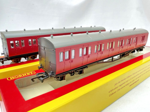 HORNBY R4293D BR SUBURBAN B COACH "W 6590 W" X 2 | Condition: New