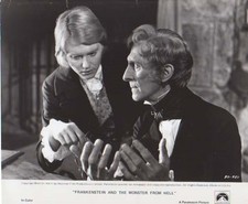 FRANKENSTEIN...MONSTER FROM HELL, Orig 1974 Peter Cushing Hammer Horror Photo #2