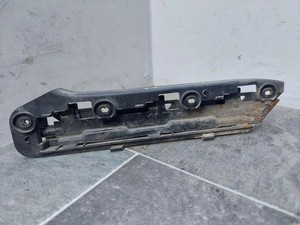 VW TOURAN 1T1, 1T2 Stoßstangenhalter vorne rechts 1T0807050 1.90 31461239