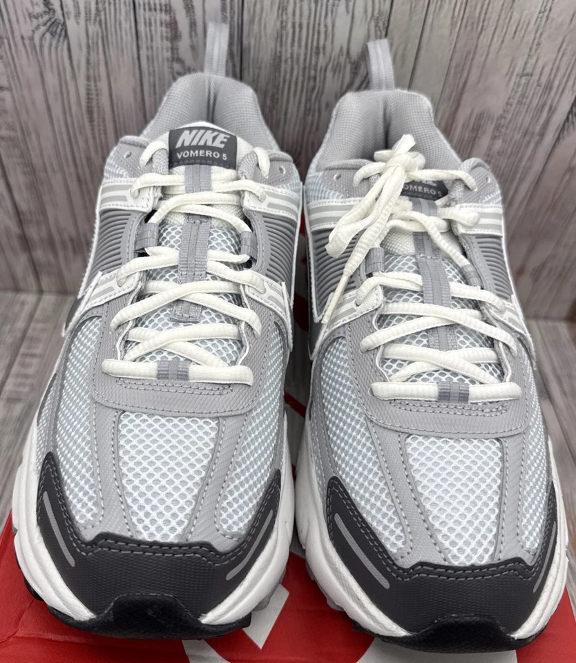 Nike Niños Vomero 5 (GS) Tenis Platino Puro Plata Talla 6.5 Juveniles NUEVO Zapatos Foto 3 de 4