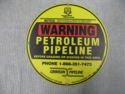 ''WARNING PETROLEUM PIPELINE'' Crimson Pipeline