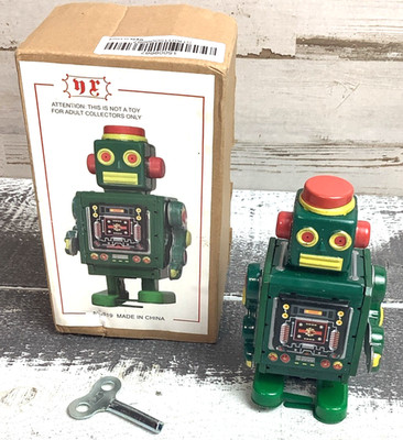 McGreen Machine Robot Tin Toy 4'' Tall