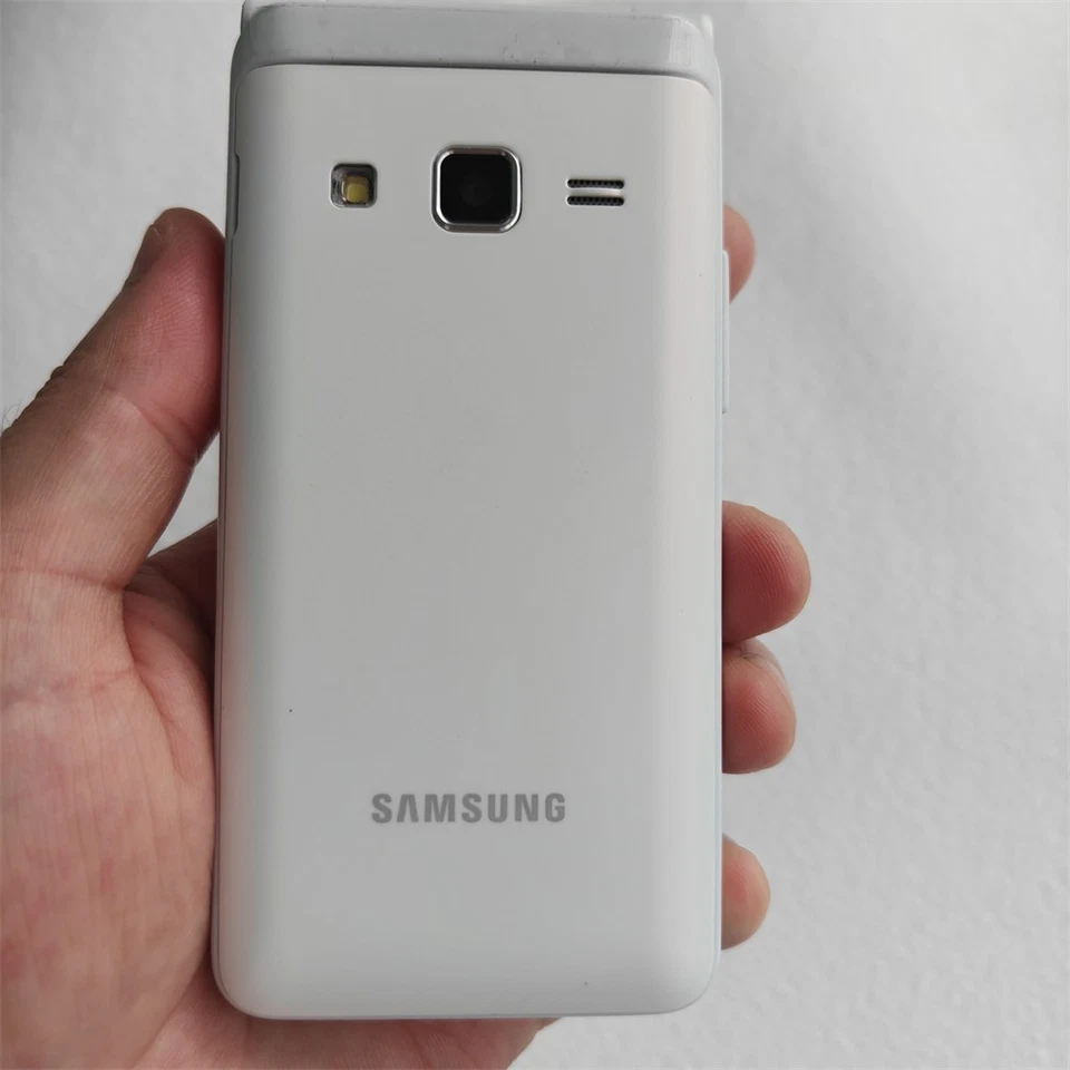 Unlocked Original Samsung Galaxy Folder 2 SM-G160N WIFI 1-SIM 4G Flip Smartphone - Image 3 of 4