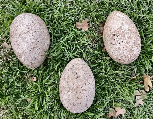 New Hypertufa Cement Mix ESTER EGG Garden Accent Decor Handmade 7.5" - Picture 2 of 8