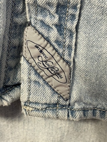 Vtg Levis Pearl Snap Denim Shirt Men's Relaxed Blue Western Cowboy Rancher. MED - Picture 8 of 11