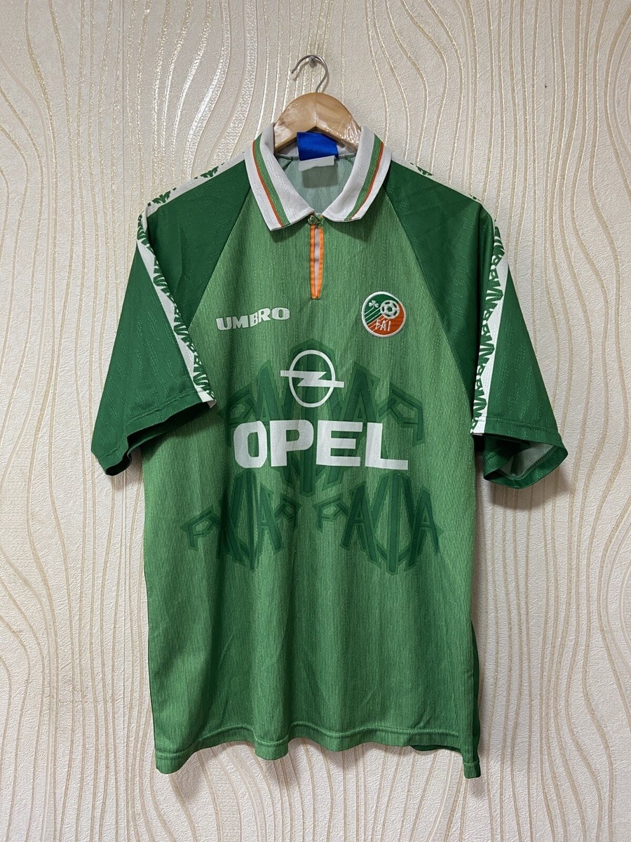 洋書 IRELAND'S SOCCER TOP 20 Ireland's Soccer Top 20 - Keane, Colm | 9781845960339