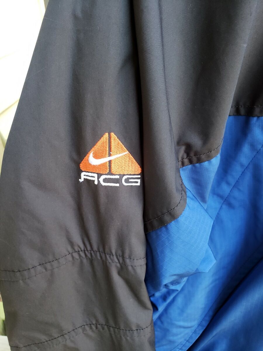 VIntage Nike ACG Clima Fit outer layer 3 jacket size Medium VIntage Nike ACG Clima Fit outer layer 3 jacket size Medium