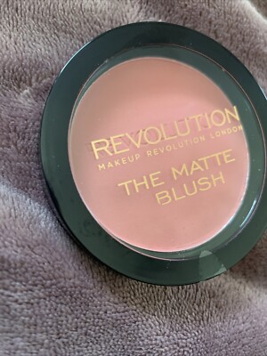 Makeup Revolution Beauty The Matte Blush Powder, Fusion