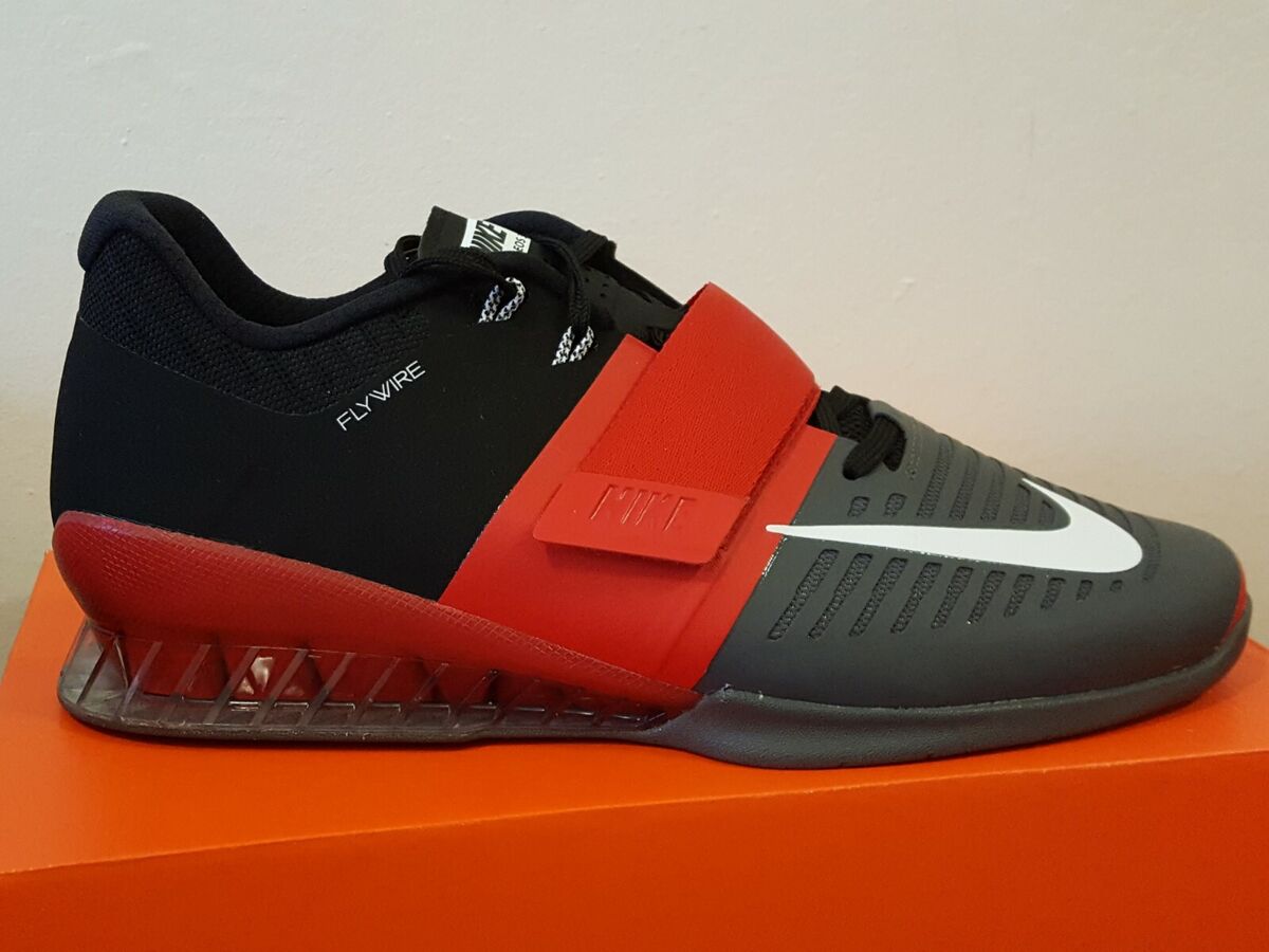 Nike Romaleos 3 University Red /Black 852933-600 Men's Nike Romaleos 3 University Red /Black 852933-600 Men's