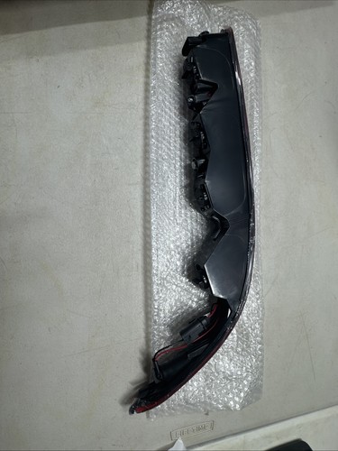 Right Side Lower Tail Light for 21-24 Audi Q5 SQ5 Q5 Sportback SQ5 Sportback - Picture 7 of 7