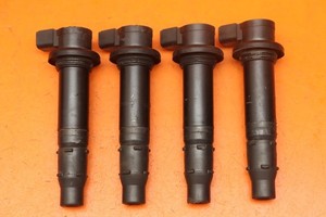 2006-2007 YAMAHA YZF R6 OEM IGNITION COILS COIL SPARK PLUG CAPS