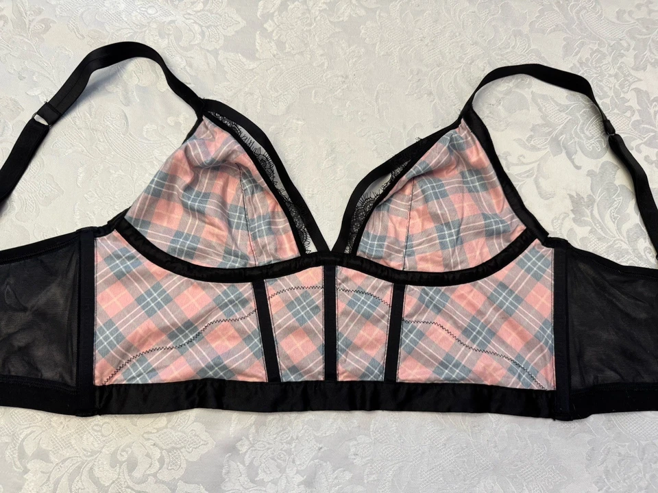 Victoria’s Secret Very Sexy Corset Bra Girly Large Red Black Plaid Lace  - Image 4 of 4