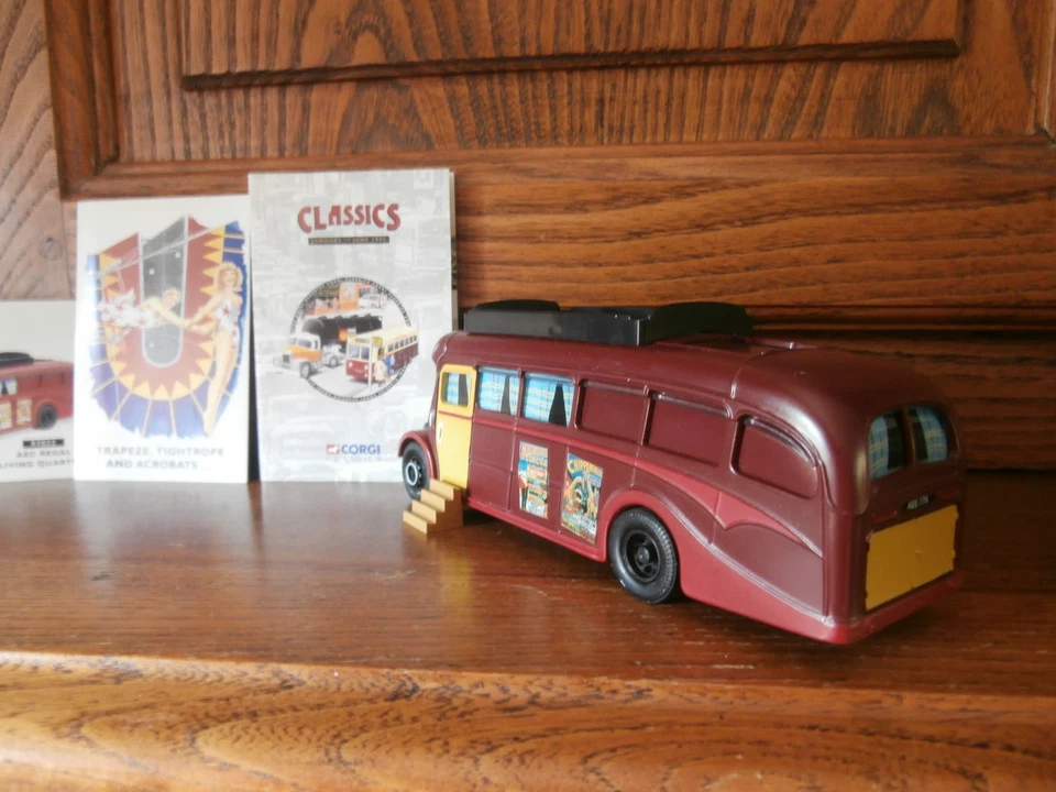 AEC REGAL Living Quarters cirque chipperfields circus 1/43° - Bild 3 von 4