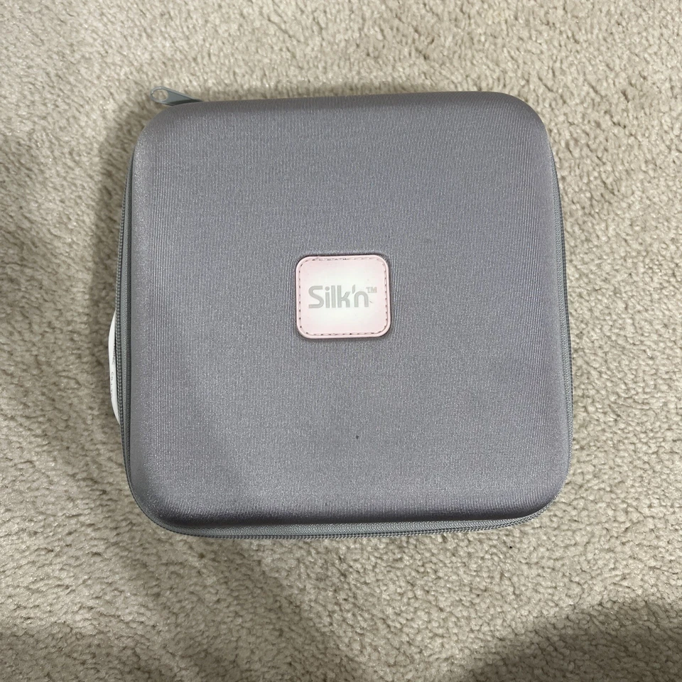 Máquina de microdermabrasión Silk’n Reveal Diamond Foto 2 de 4