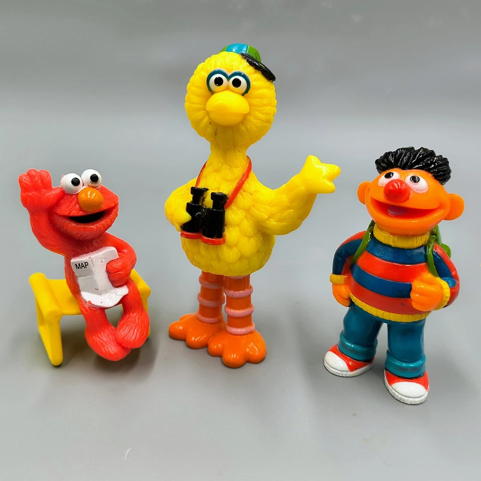 Sesame Street Camping Playset Figures Lot by Tyco 1995 Elmo Ernie Big Bird - Image 2 of 4