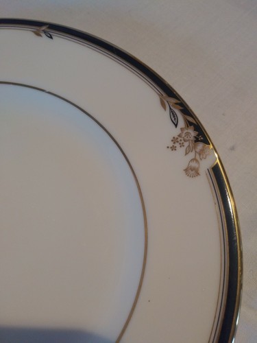 Minton NEWBURY BLACK BAND Bread & Butter Plates Set Of 2 - Picture 2 of 4