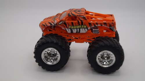 Merodeador Monster Jam escala 1/64 Hot Wheels - Imagen 2 de 5