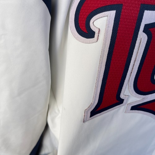 Minnesota Twins MLB Majestic Authentic Therma Base Jacket Size XL White Full Zip - Picture 15 of 15